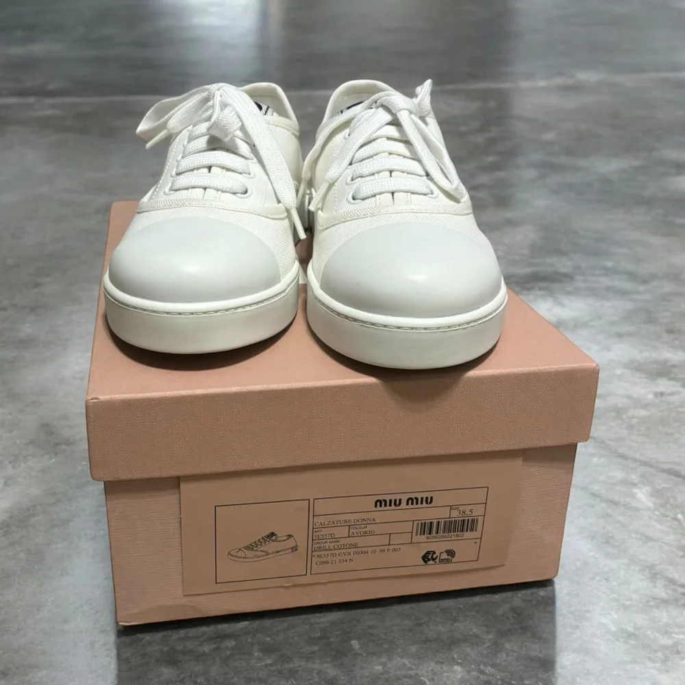 New In Box Miu Miu Calzature Donna Low Top Size. 8